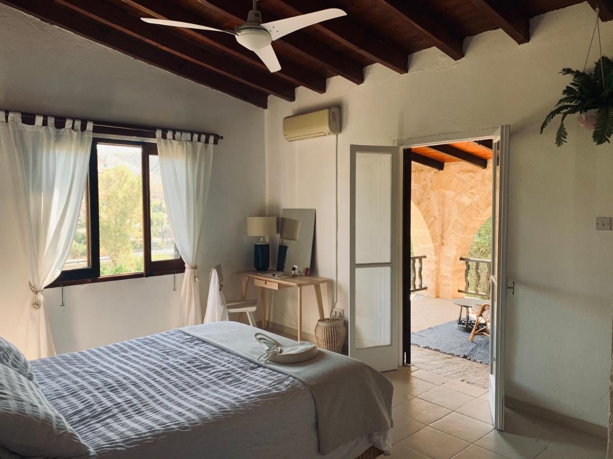 The Goathouse Villa Larnaca Bagian luar foto