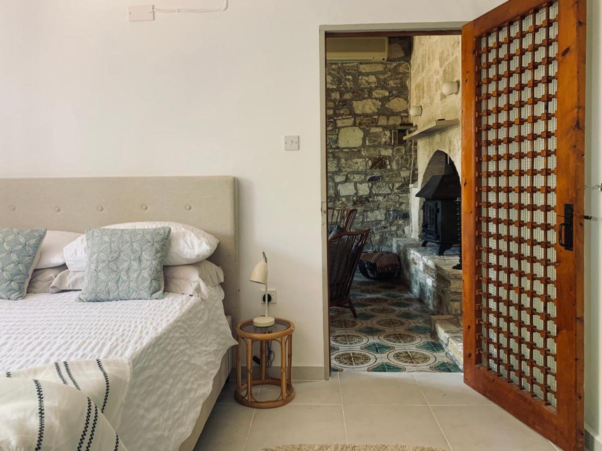 The Goathouse Villa Larnaca Bagian luar foto
