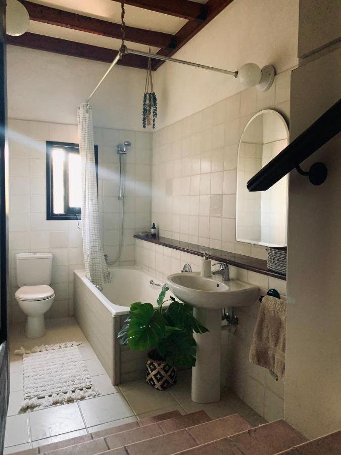 The Goathouse Villa Larnaca Bagian luar foto